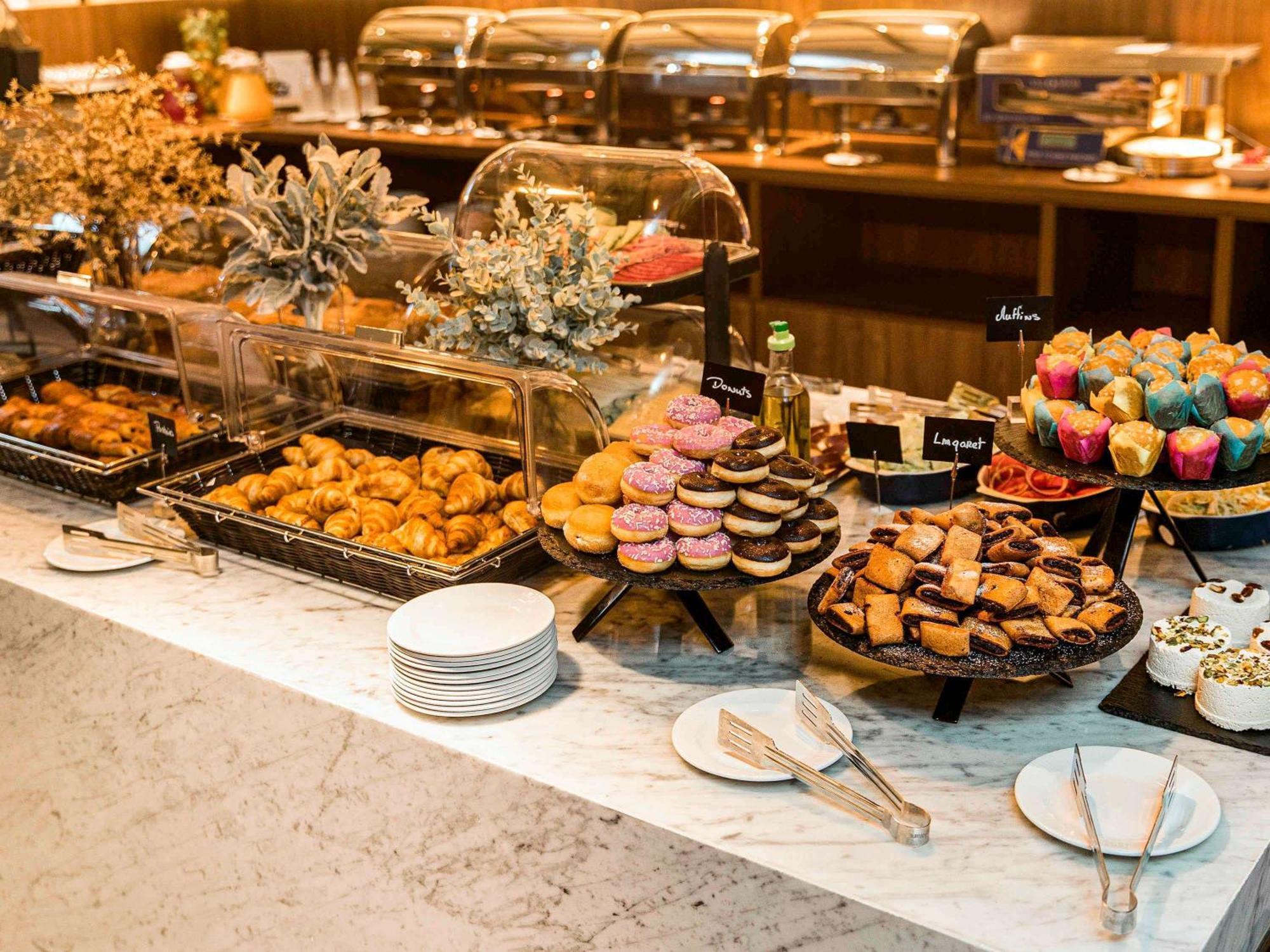 Mercure St. Julian'S Malta Екстериор снимка
